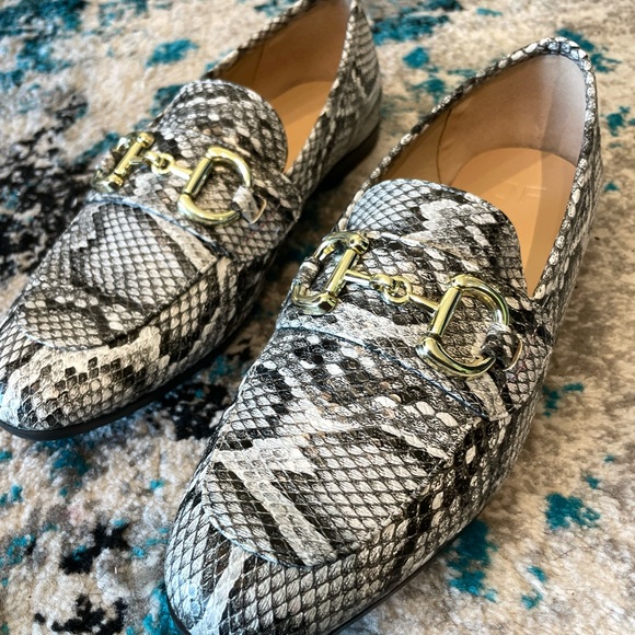 Black & White Slip On Loafer - Picture 4 of 14